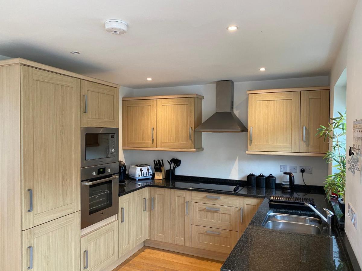 Ohana House - Unbeatable Location - Uk'S Best Beaches نيوكويي المظهر الخارجي الصورة